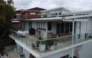 Elegant Coastal Retreat with Pool and Game Room - North Avoca, Australia