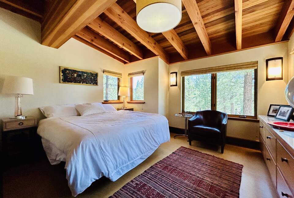 Guest bedroom with Queen size mattress & meadow/forest views