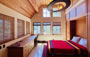 Detached Guest house bedroom - mountain & gold course views