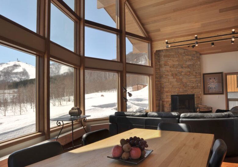 Aroha - Rusutsu, Japan