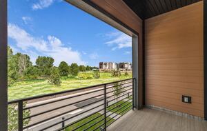 Elegant End-Unit Townhome with Designer Finishes & Mountain Views - Holladay, Utah