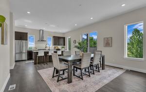 Elegant End-Unit Townhome with Designer Finishes & Mountain Views - Holladay, Utah
