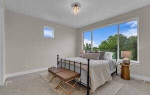 Elegant End-Unit Townhome with Designer Finishes & Mountain Views - Holladay, Utah