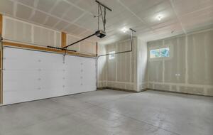 Elegant End-Unit Townhome with Designer Finishes & Mountain Views - Holladay, Utah