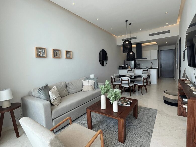 Bolongo 215-Modern Coastal Retreat in a Private Beachfront Community - Puerto Vallarta, Mexico