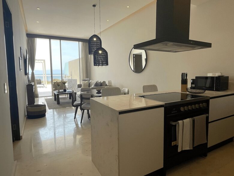 Bolongo 215-Modern Coastal Retreat in a Private Beachfront Community - Puerto Vallarta, Mexico