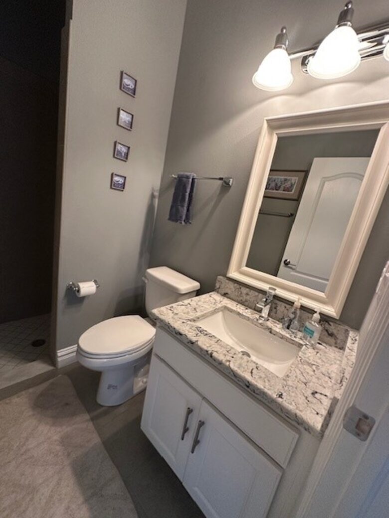 Elegant Apollo Beach Haven with Lush Trails & Hot Tub - Apollo Beach, Florida