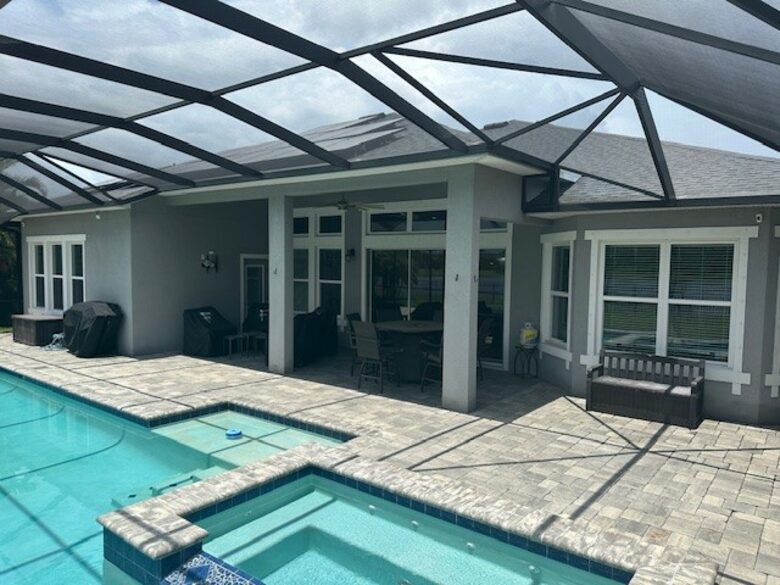 Elegant Apollo Beach Haven with Lush Trails & Hot Tub - Apollo Beach, Florida