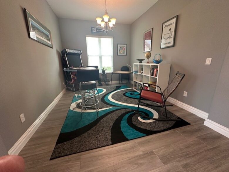 Elegant Apollo Beach Haven with Lush Trails & Hot Tub - Apollo Beach, Florida