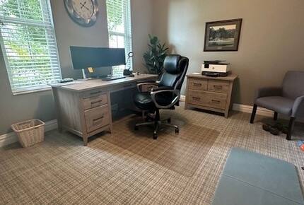 Elegant Apollo Beach Haven with Lush Trails & Hot Tub - Apollo Beach, Florida