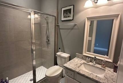 Elegant Apollo Beach Haven with Lush Trails & Hot Tub - Apollo Beach, Florida