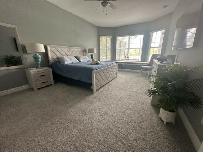 Elegant Apollo Beach Haven with Lush Trails & Hot Tub - Apollo Beach, Florida