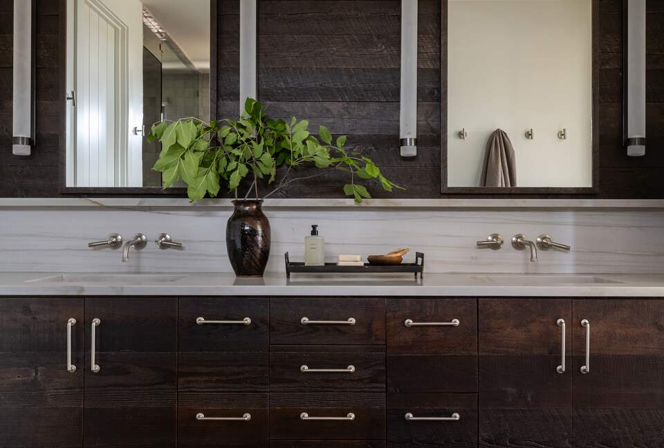 Architectural Masterpiece Nestled in Utah’s Peaks - Park City, Utah