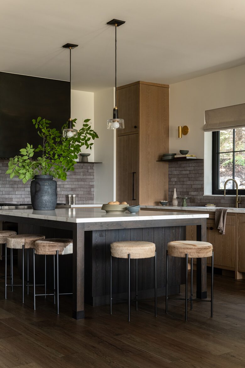 Architectural Masterpiece Nestled in Utah’s Peaks - Park City, Utah
