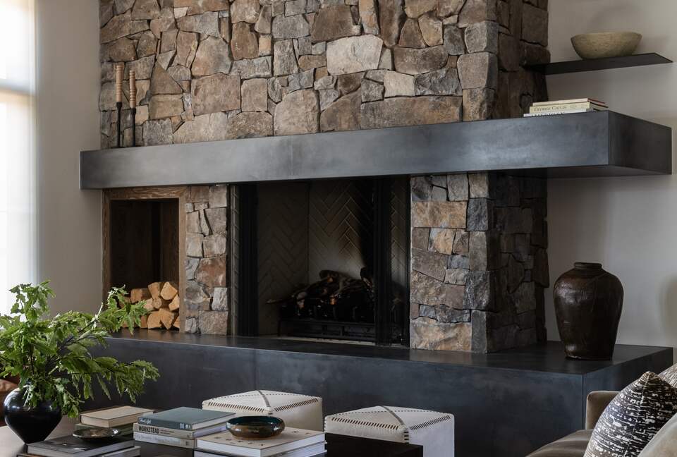 Architectural Masterpiece Nestled in Utah’s Peaks - Park City, Utah