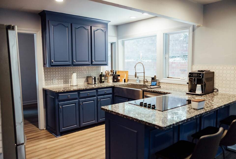 Expansive Hideaway in the Heart of Shelby - Shelby, North Carolina