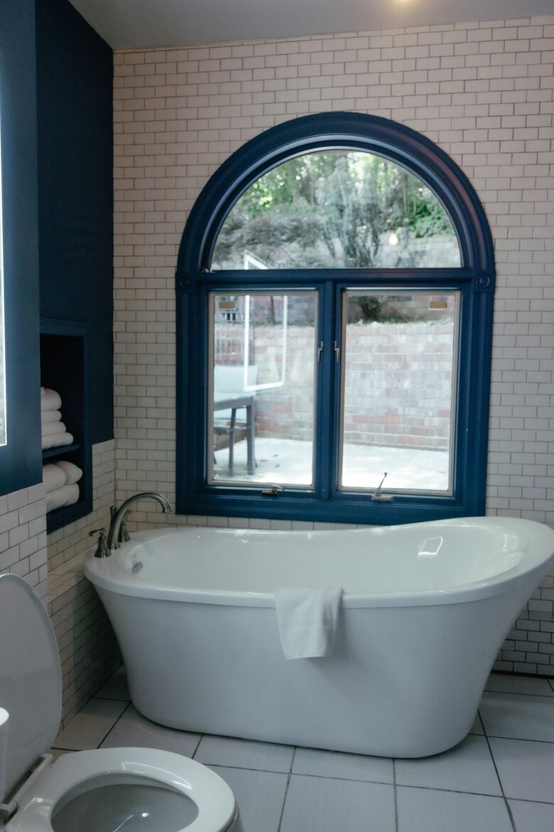 Expansive Hideaway in the Heart of Shelby - Shelby, North Carolina