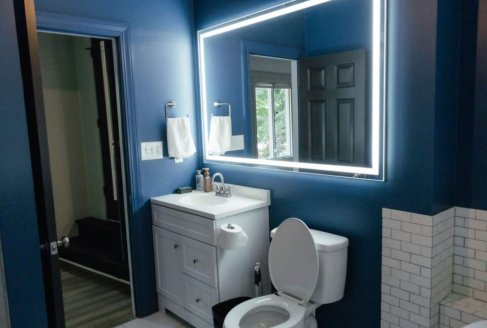 Expansive Hideaway in the Heart of Shelby - Shelby, North Carolina