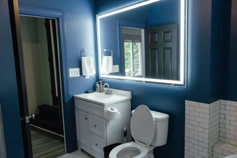 Expansive Hideaway in the Heart of Shelby - Shelby, North Carolina