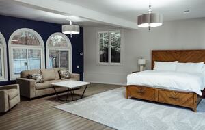 Expansive Hideaway in the Heart of Shelby - Shelby, North Carolina