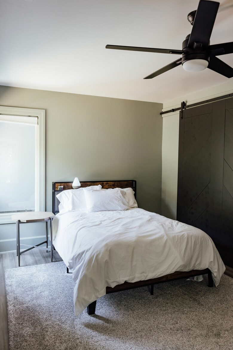 Expansive Hideaway in the Heart of Shelby - Shelby, North Carolina