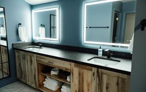 Expansive Hideaway in the Heart of Shelby - Shelby, North Carolina