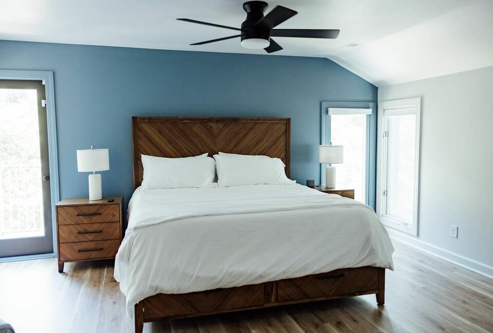 Expansive Hideaway in the Heart of Shelby - Shelby, North Carolina