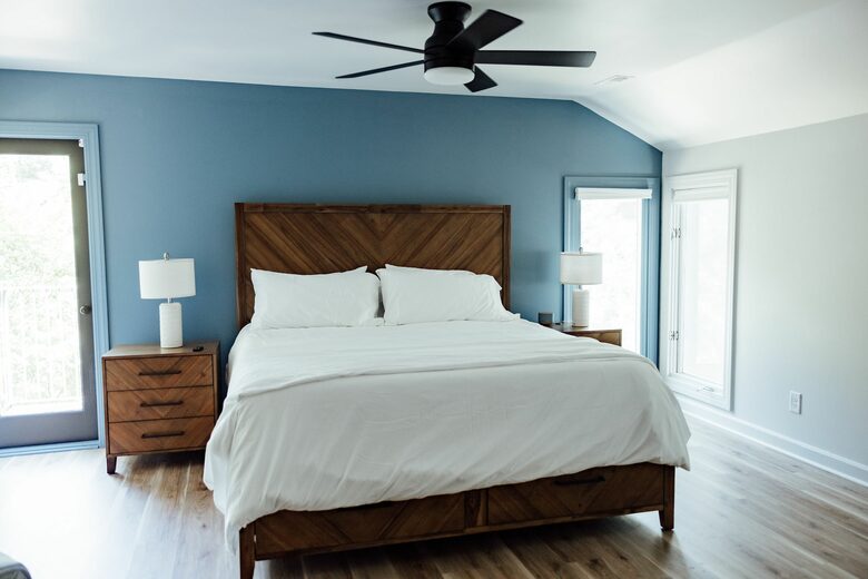 Expansive Hideaway in the Heart of Shelby - Shelby, North Carolina