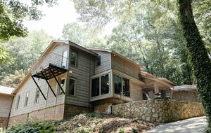 Expansive Hideaway in the Heart of Shelby - Shelby, North Carolina