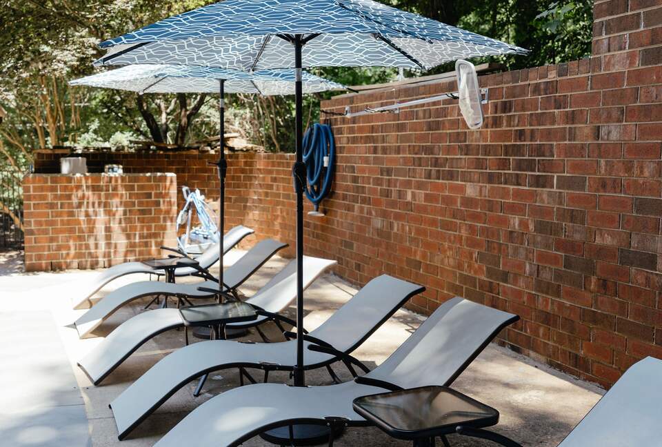 Expansive Hideaway in the Heart of Shelby - Shelby, North Carolina