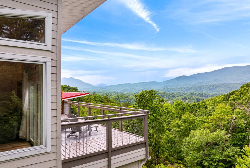 Rhinestone Retreat | A Stylish Mountain Escape Inspired by Dolly - Gatlinburg, Tennessee
