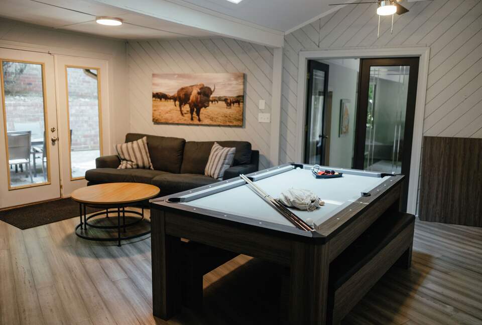 Expansive Hideaway in the Heart of Shelby - Shelby, North Carolina