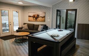 Expansive Hideaway in the Heart of Shelby - Shelby, North Carolina