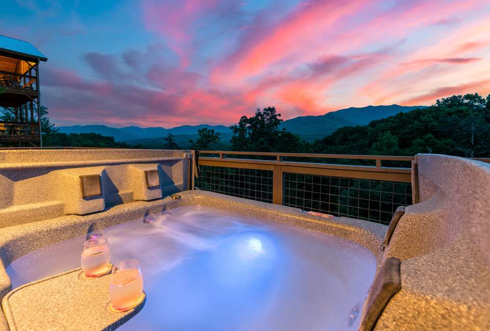Rhinestone Retreat | A Stylish Mountain Escape Inspired by Dolly - Gatlinburg, Tennessee