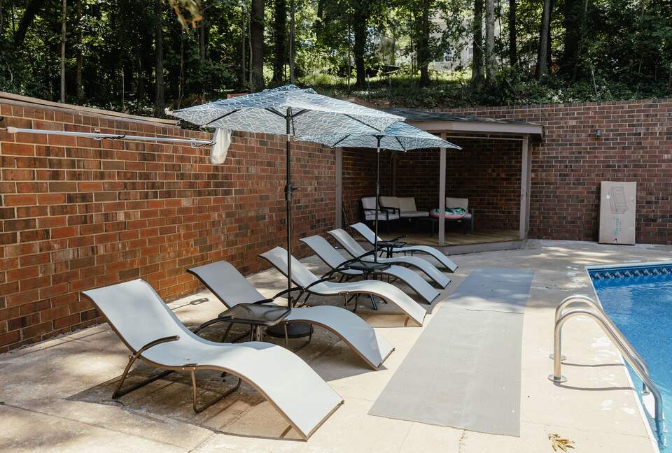 Expansive Hideaway in the Heart of Shelby - Shelby, North Carolina