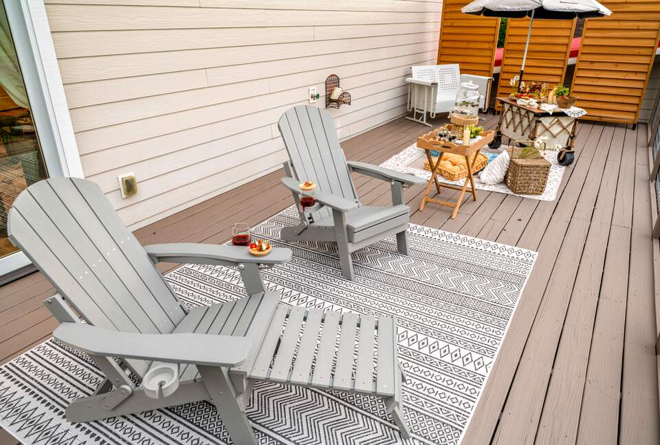 Rhinestone Retreat | A Stylish Mountain Escape Inspired by Dolly - Gatlinburg, Tennessee