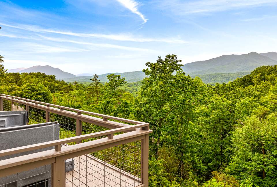 Rhinestone Retreat | A Stylish Mountain Escape Inspired by Dolly - Gatlinburg, Tennessee