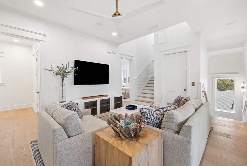 The Grand Pearl of 30A - Inlet Beach, Florida