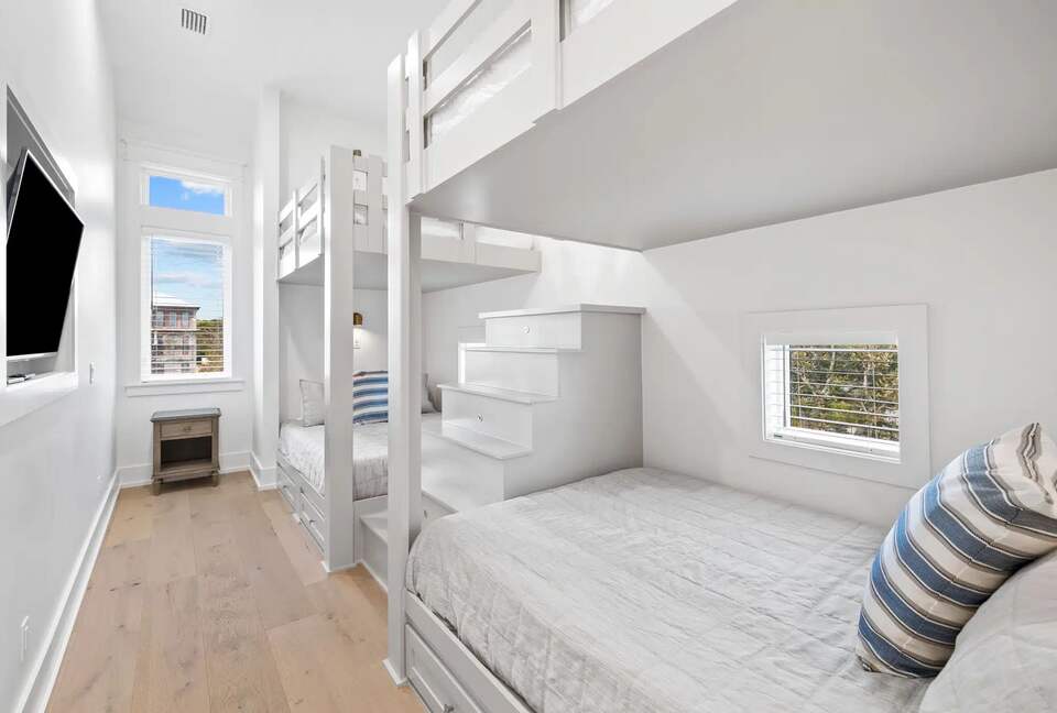 The Grand Pearl of 30A - Inlet Beach, Florida