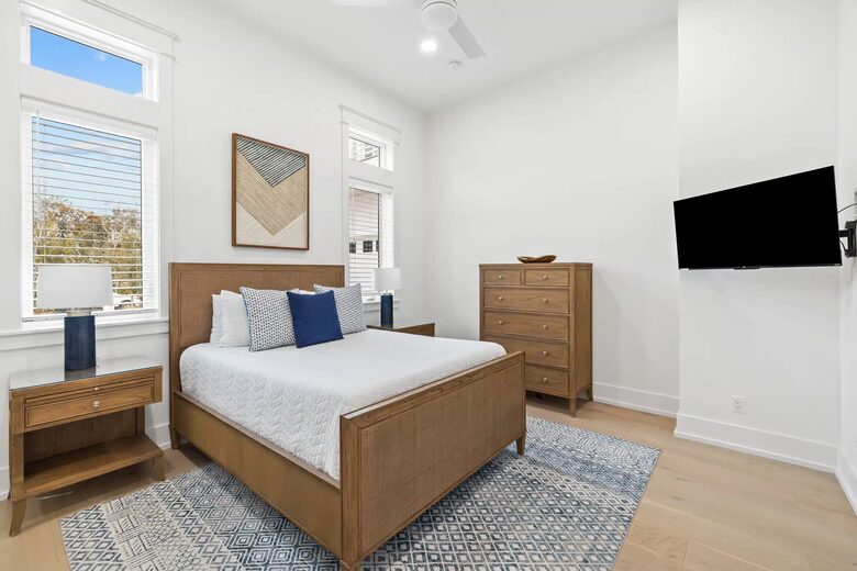 The Grand Pearl of 30A - Inlet Beach, Florida