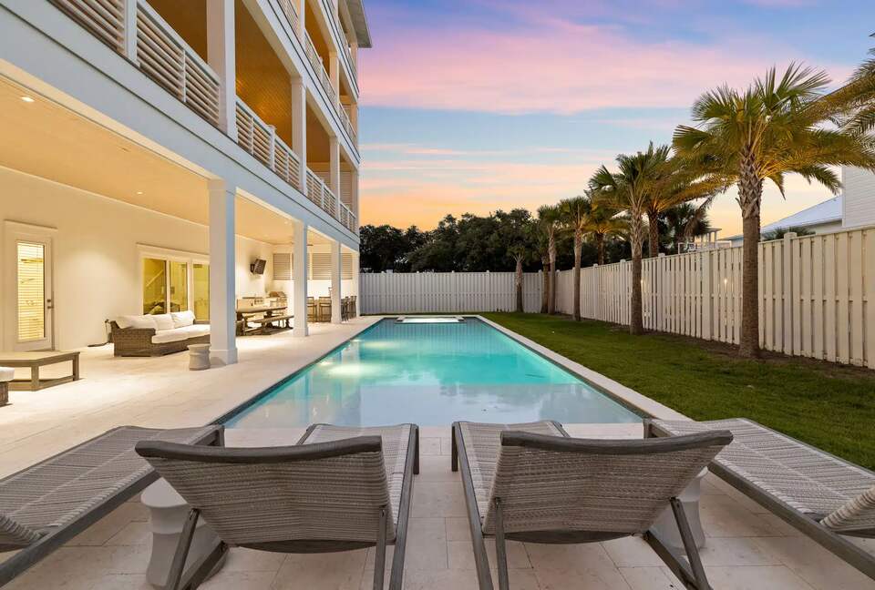 The Grand Pearl of 30A - Inlet Beach, Florida