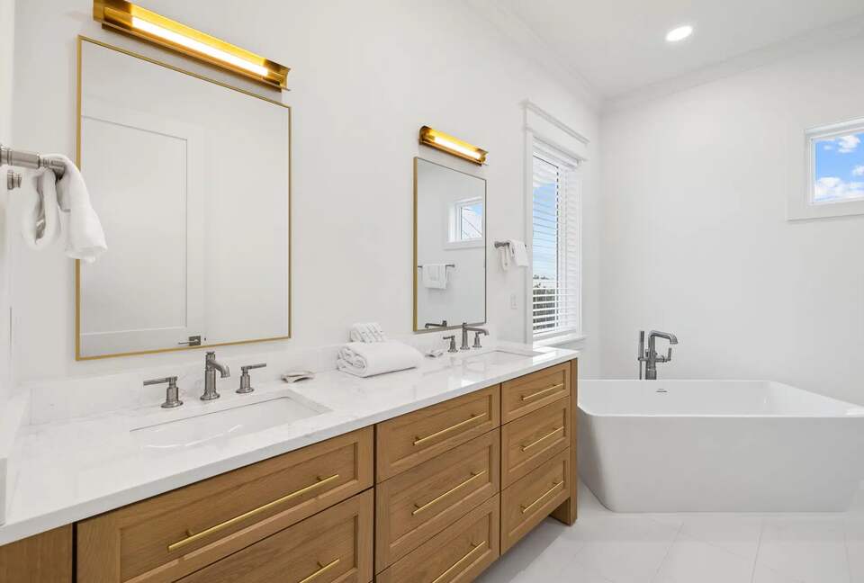 The Grand Pearl of 30A - Inlet Beach, Florida