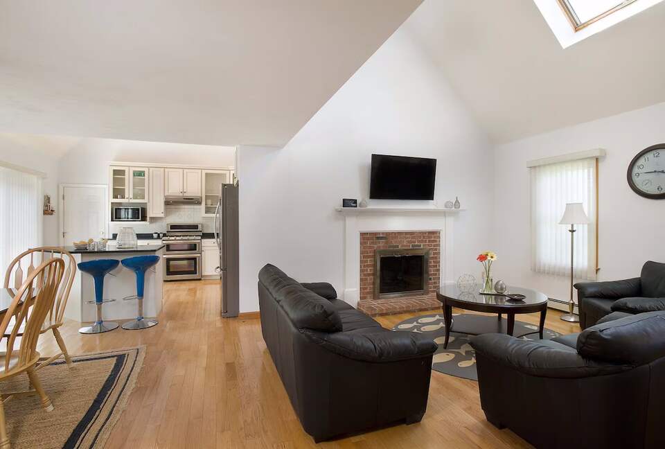 Cape Cod Compound | Two Premier Homes, One Iconic Destination - Orleans, Massachusetts