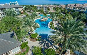 Playful and Cozy Getaway Near the Gulf - Destin, Florida