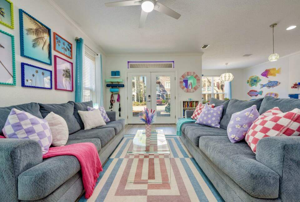Playful and Cozy Getaway Near the Gulf - Destin, Florida