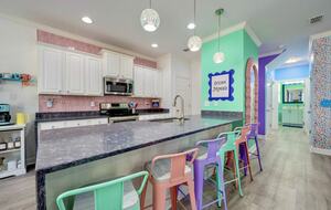 Playful and Cozy Getaway Near the Gulf - Destin, Florida