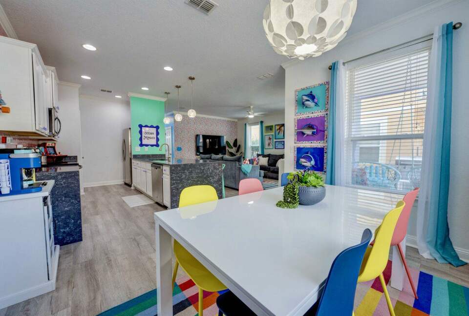 Playful and Cozy Getaway Near the Gulf - Destin, Florida