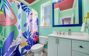 Playful and Cozy Getaway Near the Gulf - Destin, Florida