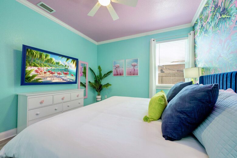 Playful and Cozy Getaway Near the Gulf - Destin, Florida