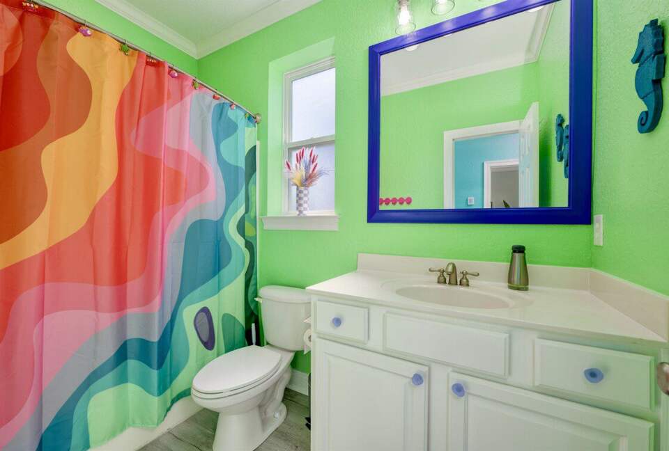 Playful and Cozy Getaway Near the Gulf - Destin, Florida